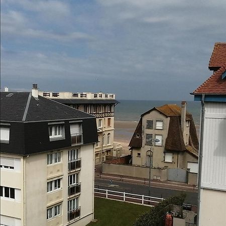 Appartement A 50 M De La Plage Avec Wifi Et Netflix Villers-sur-Mer Dış mekan fotoğraf