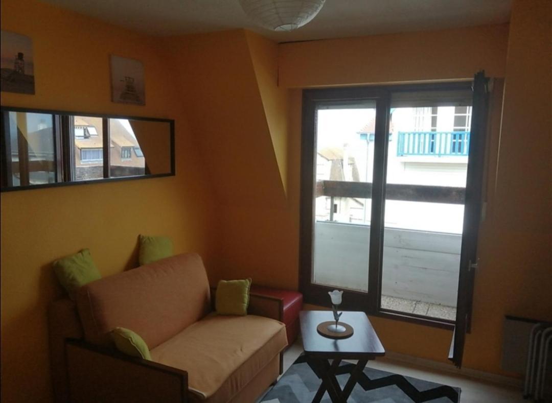 Appartement A 50 M De La Plage Avec Wifi Et Netflix Villers-sur-Mer Dış mekan fotoğraf