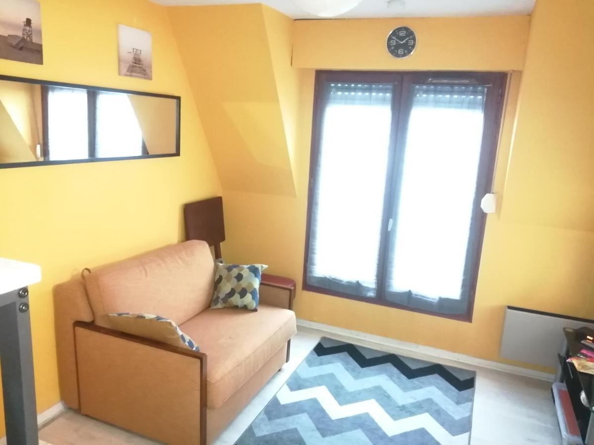 Appartement A 50 M De La Plage Avec Wifi Et Netflix Villers-sur-Mer Dış mekan fotoğraf