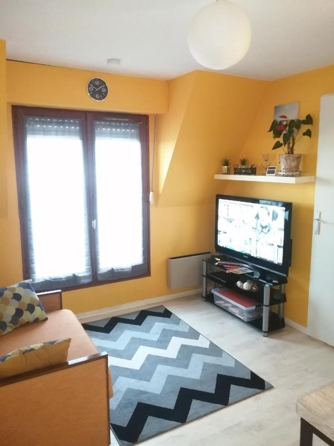 Appartement A 50 M De La Plage Avec Wifi Et Netflix Villers-sur-Mer Dış mekan fotoğraf